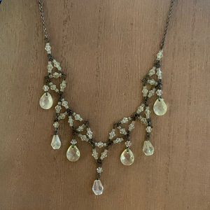 Light green delicate chandelier adjustable necklace